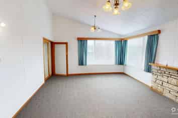390 Wellington Road, Marton