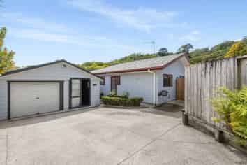 28b Dingadee Street, Welcome Bay