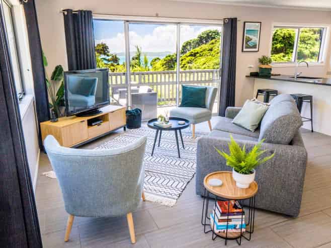 33 Whaanga Road, Raglan