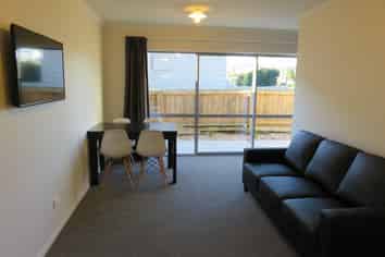 2C/93 Knighton Road, Hillcrest