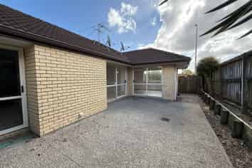 2 Carrick Glen Avenue, Flat Bush