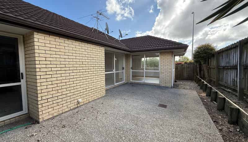 2 Carrick Glen Avenue, Flat Bush