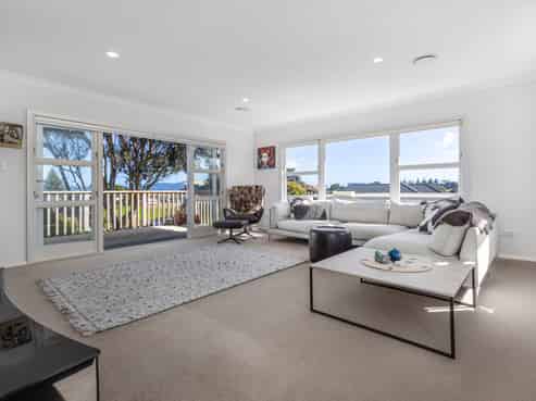 14 Allen Road, Raumati Beach