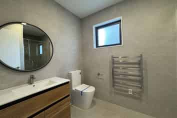 202b Henwood Road, Westgate