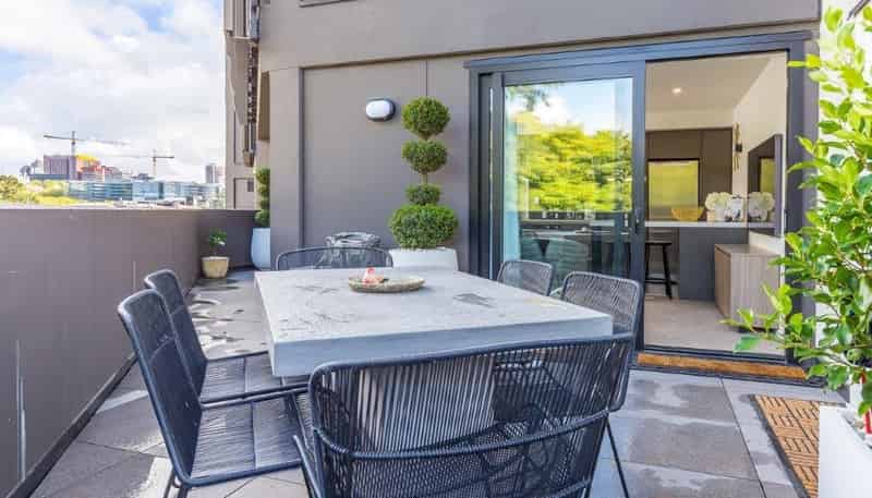 102/13 Cheshire Street, Parnell