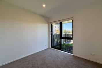 202e Henwood Road, Westgate