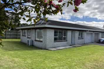 18B Challen Close, Conifer Grove