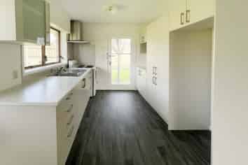 18B Challen Close, Conifer Grove