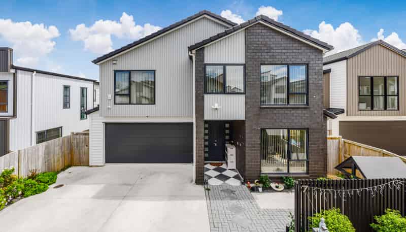 7 Whakahoki Road, Flat Bush