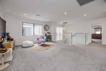 7 Whakahoki Road, Flat Bush