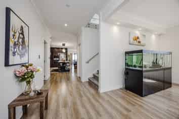 7 Whakahoki Road, Flat Bush