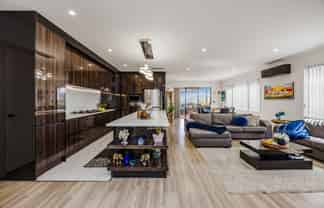 7 Whakahoki Road, Flat Bush