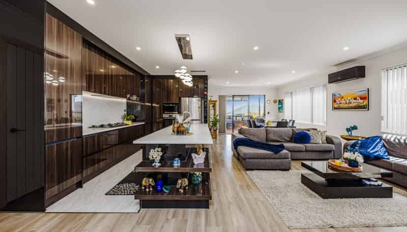 7 Whakahoki Road, Flat Bush