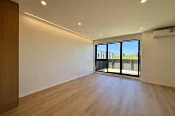 202c Henwood Road, Westgate