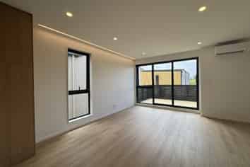 202c Henwood Road, Westgate