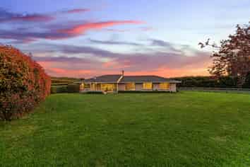 755 Sandy Knolls Road, West Melton
