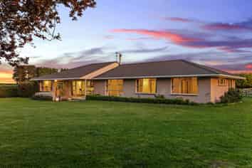 755 Sandy Knolls Road, West Melton