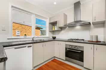 14 Hira Way, Hillsborough