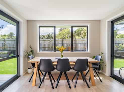 355 Grays Road, Pauatahanui