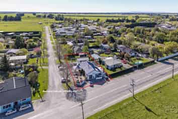 Iconic investment opportunity (land and buildings)