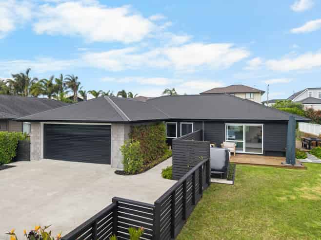 52 Princes Street, Riverhead