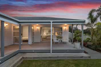 52 Papaunahi Road, Waihi Beach