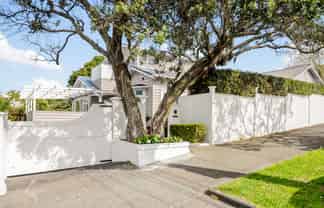 131 Bassett Road, Remuera