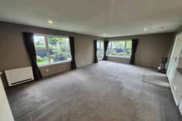 35 Glenmore Avenue, Casebrook
