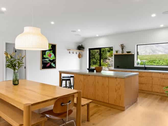 12 Ellen Johnson Terrace, Lake Hayes