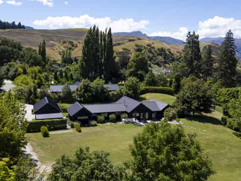 12 Ellen Johnson Terrace, Dalefield/Wakatipu Basin