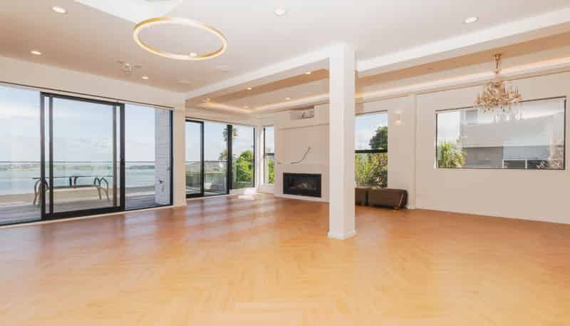 328A Hillsborough Road, Hillsborough