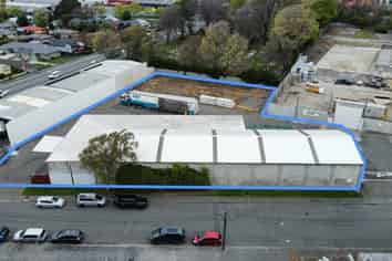 Warehouse & Large Yard! 