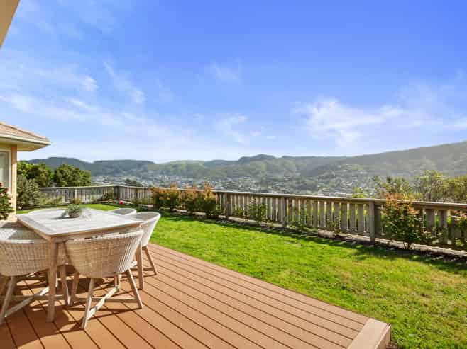 125 Woodman  Drive, Tawa