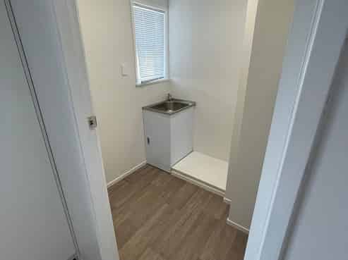 1 Clarkin Road, Fairfield