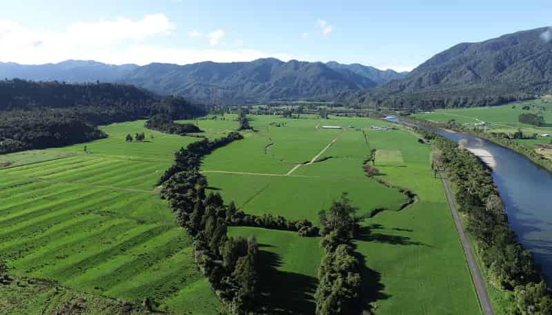 451 Umere Road, Karamea