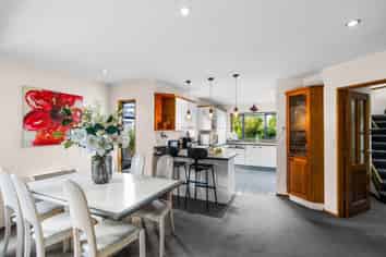 140 Memorial Avenue, Burnside