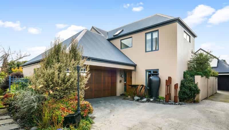 140 Memorial Avenue, Burnside