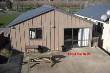 4/135 Forth Street, North Dunedin