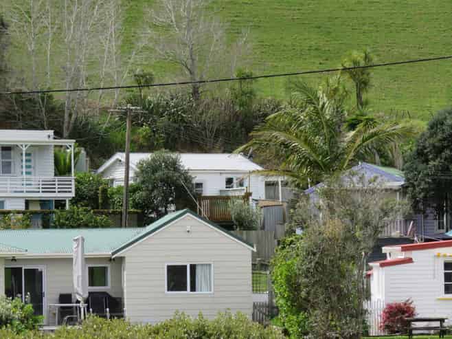 13  Rockell Road, Whananaki