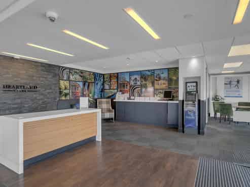 For Lease-Quality office with exceptional profile