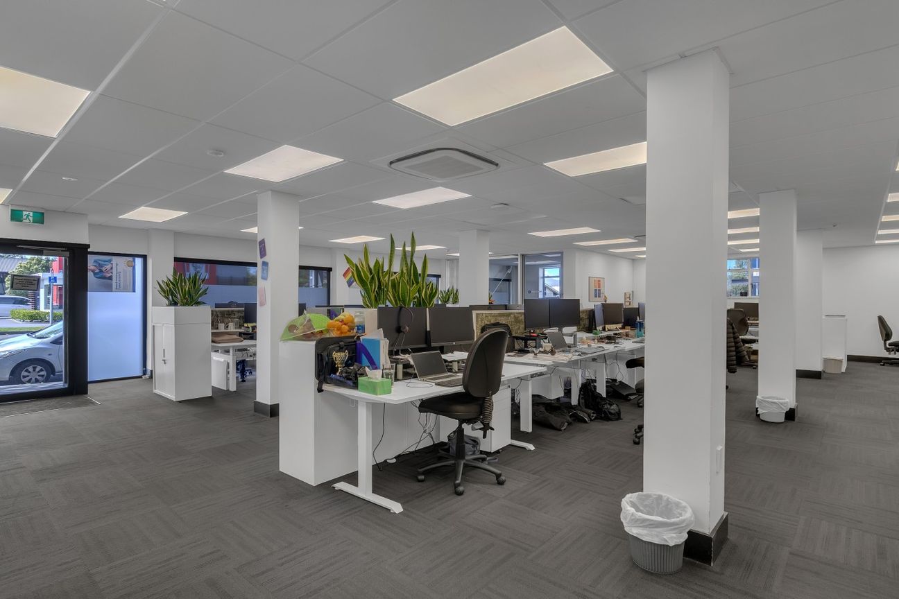 For Lease-Quality office with exceptional profile – pohled 5