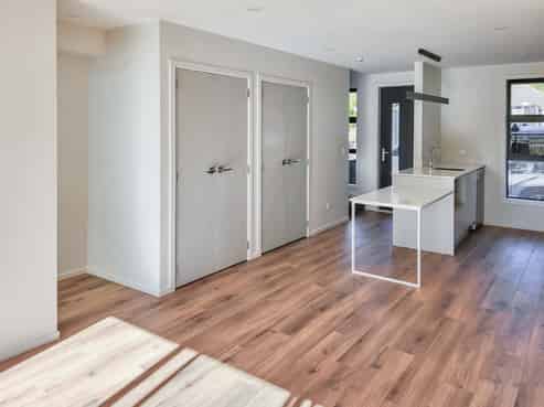 3/11 Lees Grove, Wainuiomata