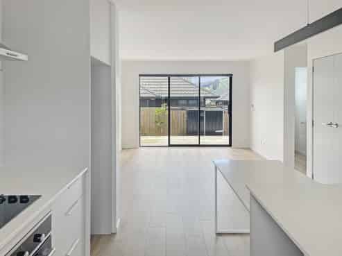 3/11 Lees Grove, Wainuiomata