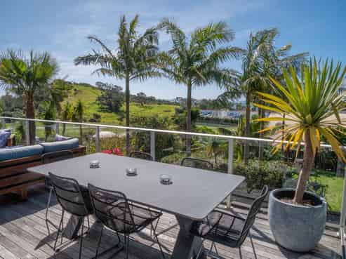 2A Bayside Drive, Coopers Beach