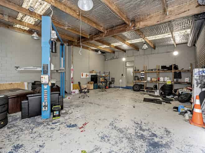 High-profile automotive yard/development site