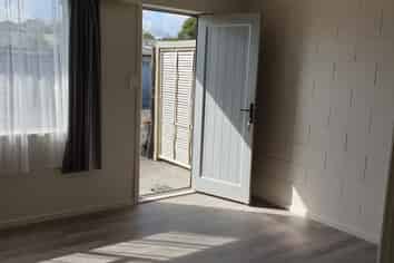 3/9 Springs Road, Parakai