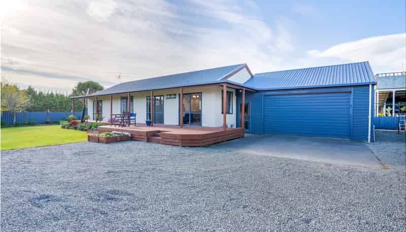 107 Great North Road, Winton