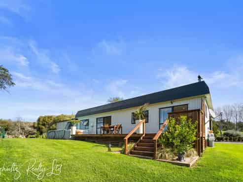 316 Mountain Road, Maungaturoto