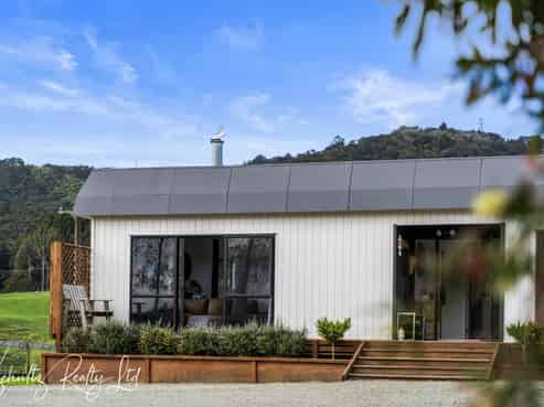 316 Mountain Road, Maungaturoto