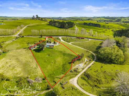 316 Mountain Road, Maungaturoto